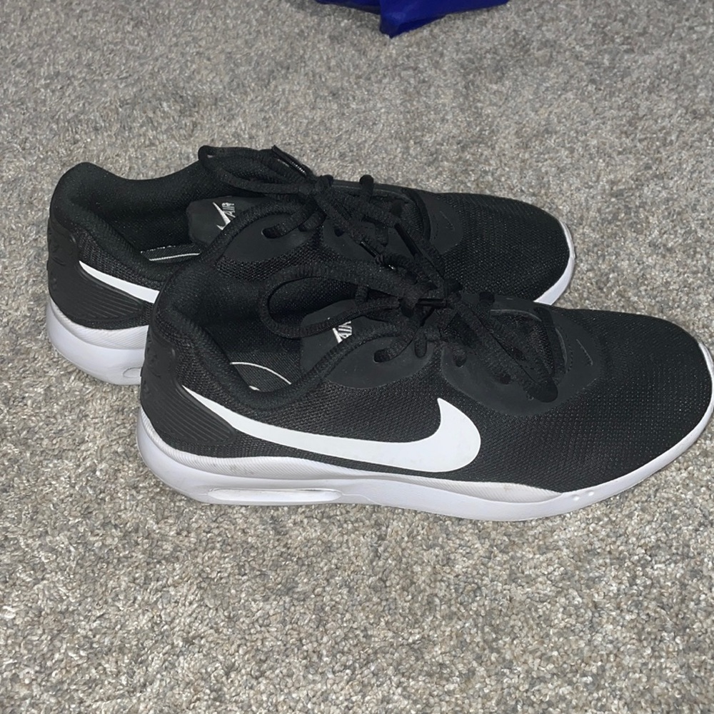 Black and white Nike Air
